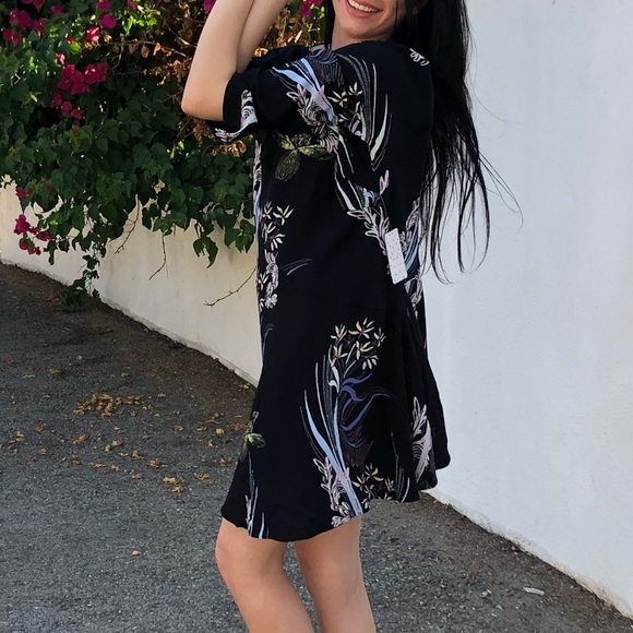 Free people clear skies cold shoulder tunic NWT - Picture 7 of 8